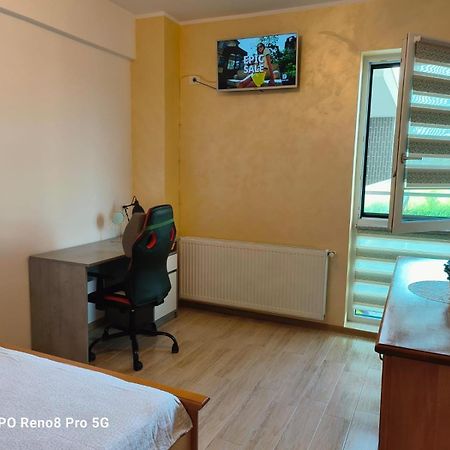 Jeni' S Apartament Констанца Екстер'єр фото