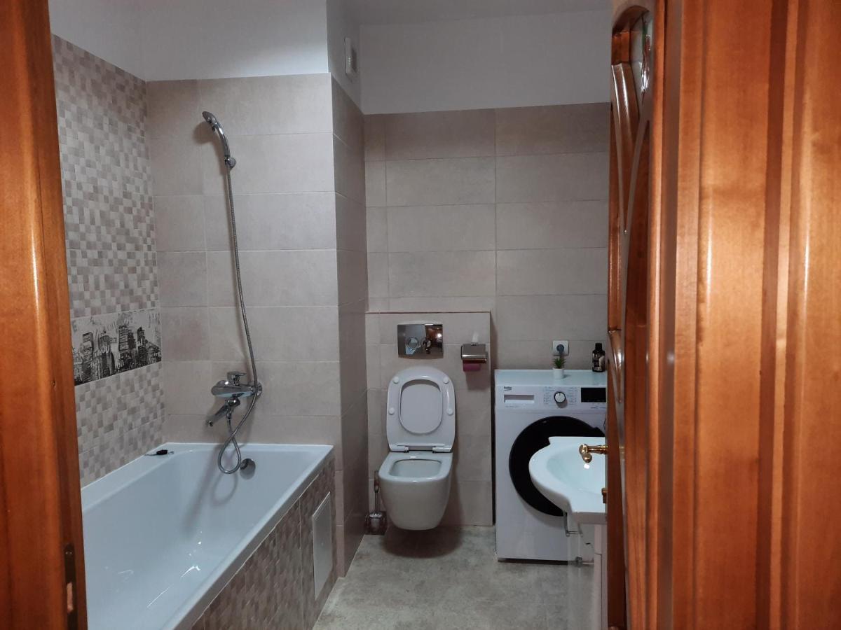 Jeni' S Apartament Констанца Екстер'єр фото