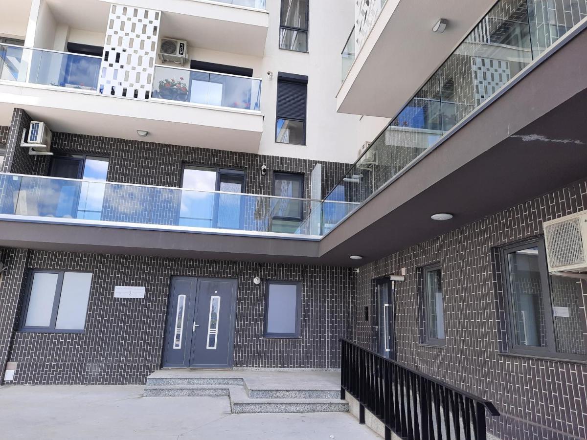 Jeni' S Apartament Констанца Екстер'єр фото